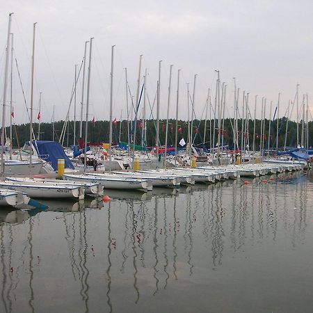 Apartamenty Porto Mikołajki Eksteriør billede
